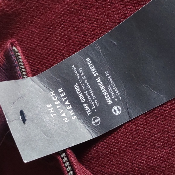 NWT Nautica XL Navtech Blue Burgundy Stripe Quarter Zip Sweater - Picture 4 of 12